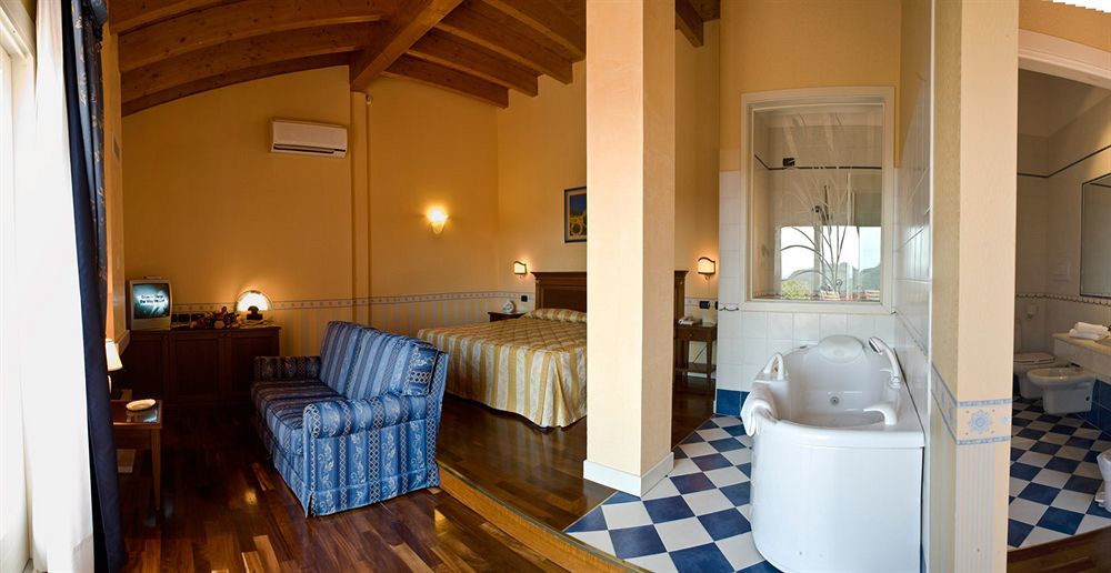 Hotel Boffenigo - The Golden Hour Costermano Exterior foto